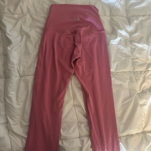 Hot pink size 0 lululemon leggings.